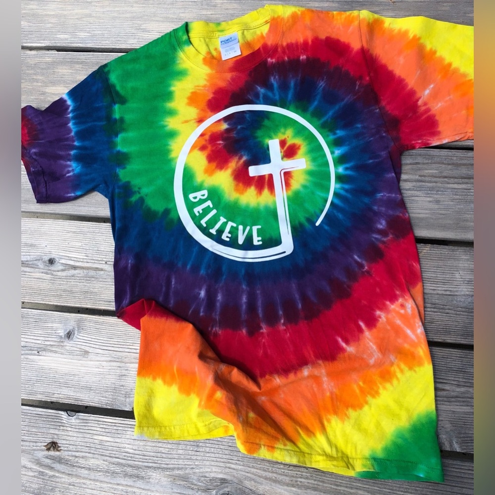 New! Unisex Tie Dye Believe Tee